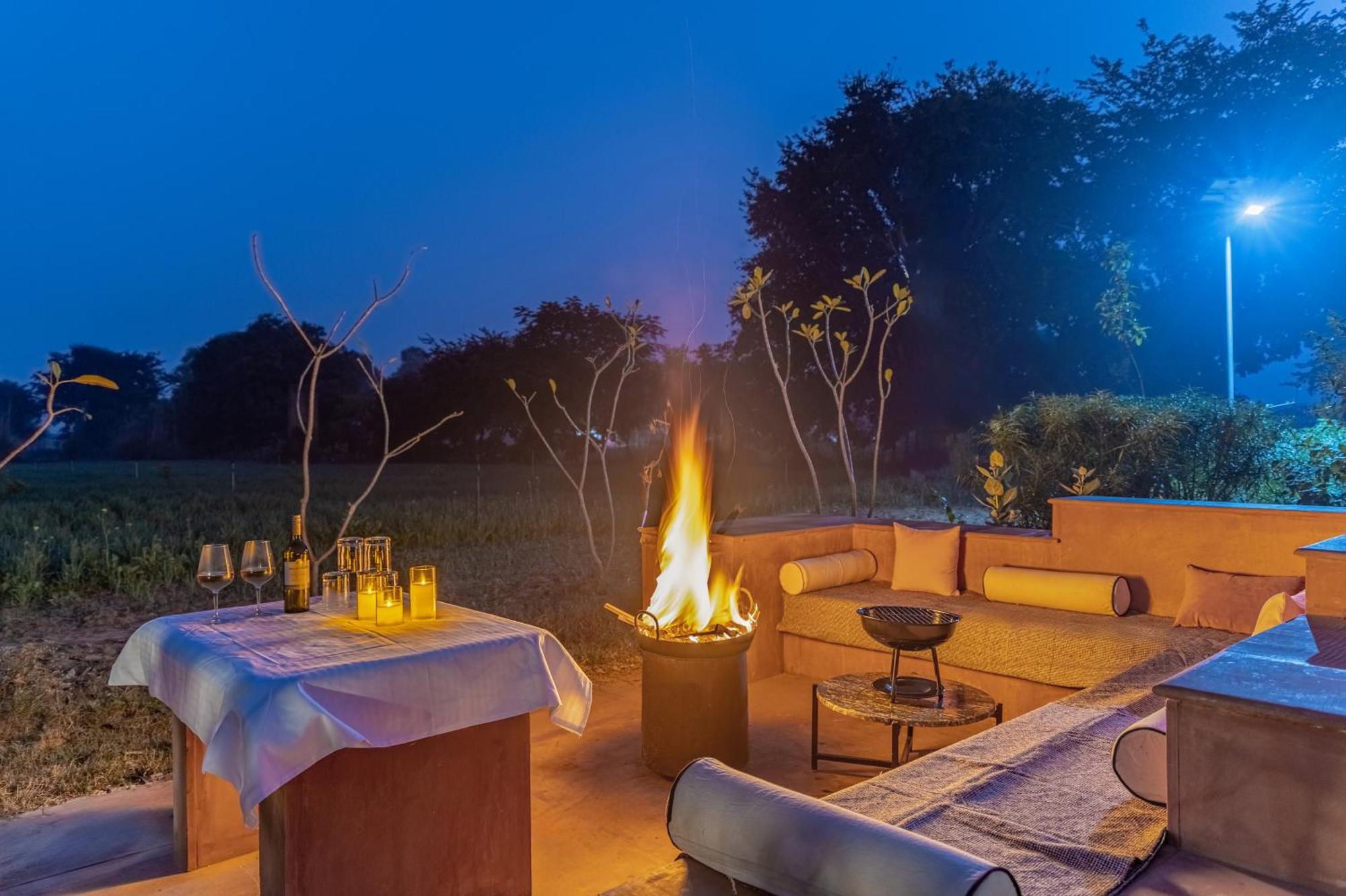 ג'איפור Elivaas Hari Bagh 4 Bhk Villa With Gaming Zone & Art Nook מראה חיצוני תמונה