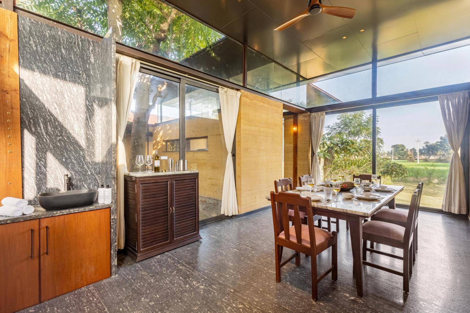 ג'איפור Elivaas Hari Bagh 4 Bhk Villa With Gaming Zone & Art Nook מראה חיצוני תמונה