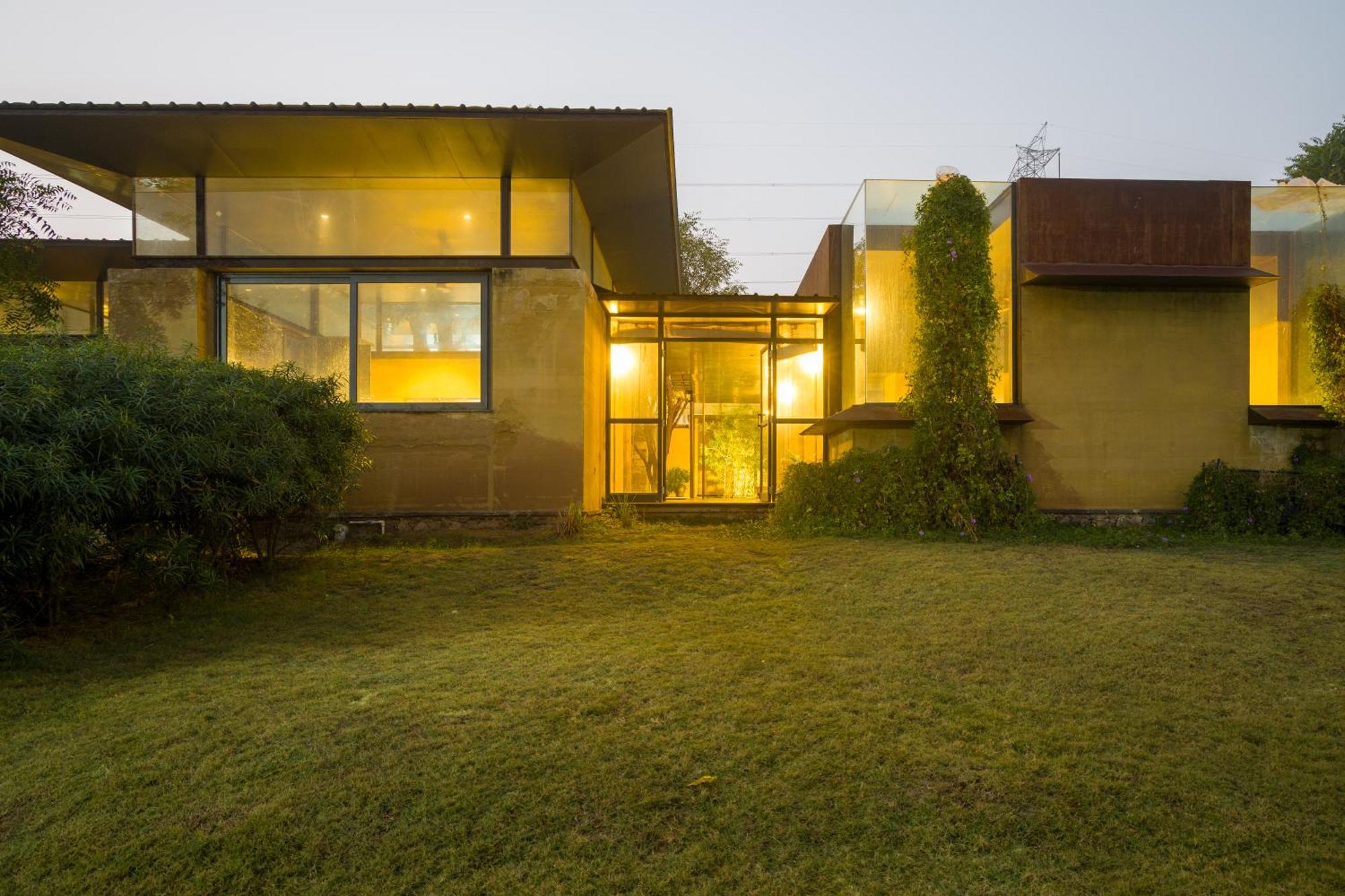 ג'איפור Elivaas Hari Bagh 4 Bhk Villa With Gaming Zone & Art Nook מראה חיצוני תמונה